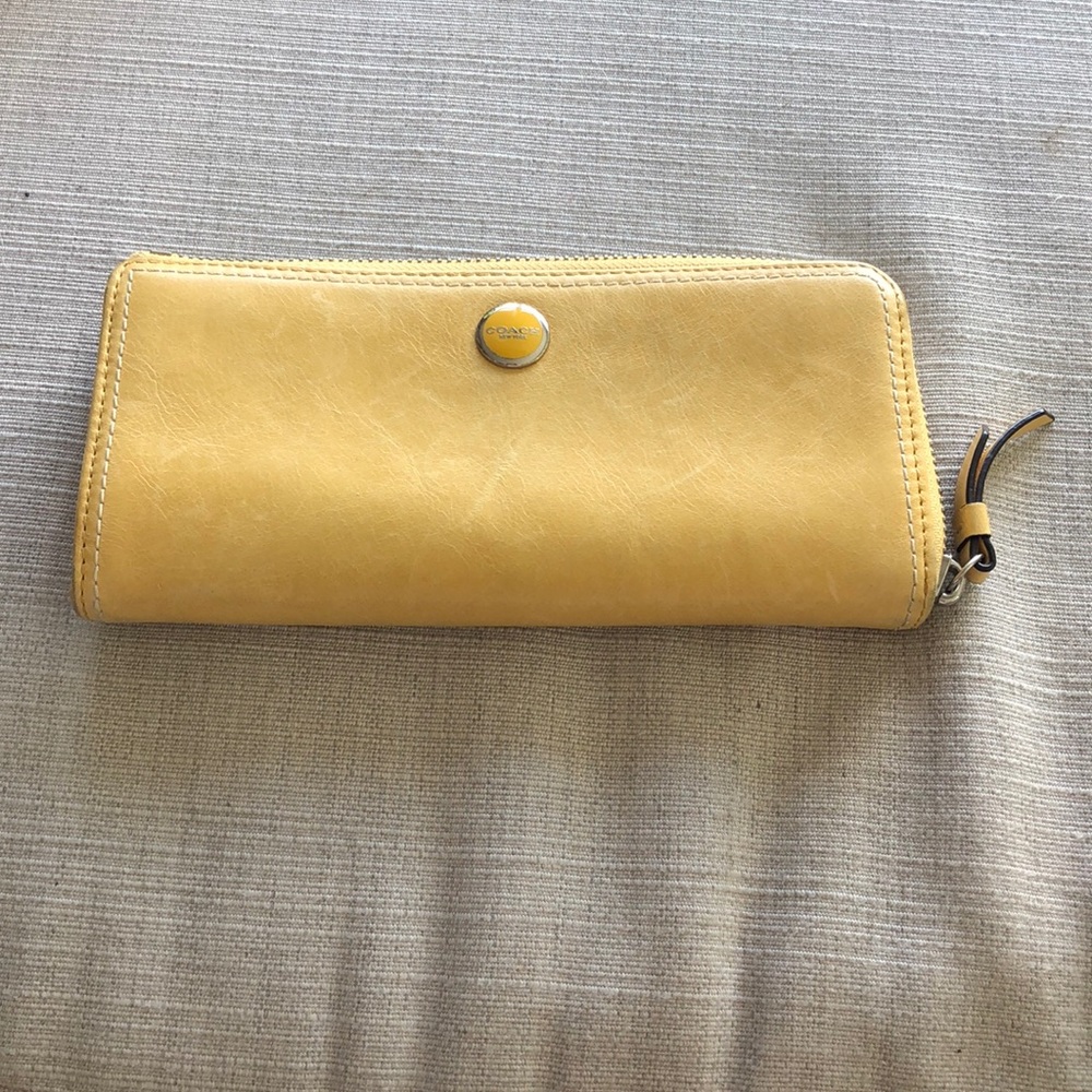 Coach Willis Wallet